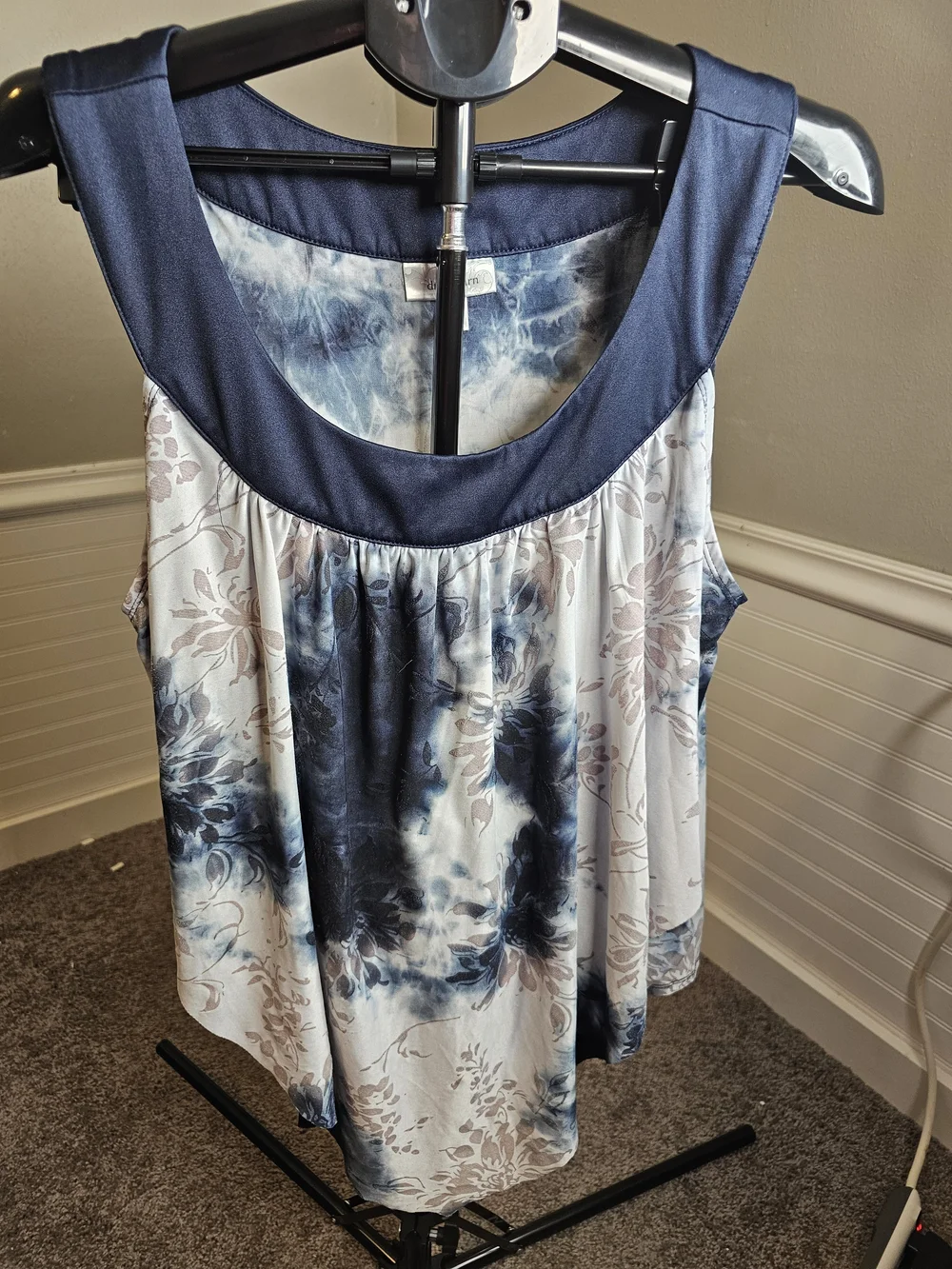 Dress Barn sleeveless tank